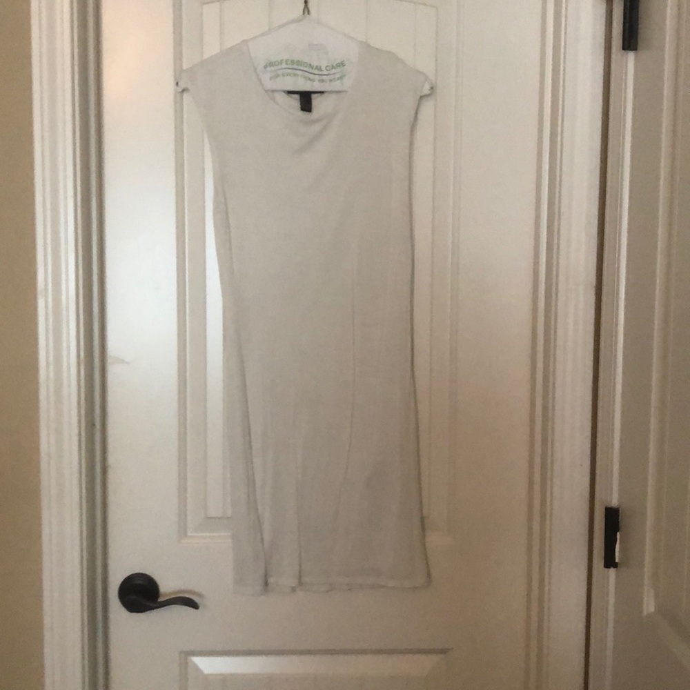 Forever 21 light weight double lined dress NWOT